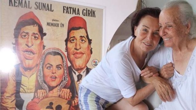Fatma Girik'in Evi Sosyal Medyada Büyük Ses Getirdi - 3